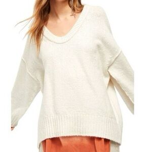 Free People Oversized Sweater in Creamy White